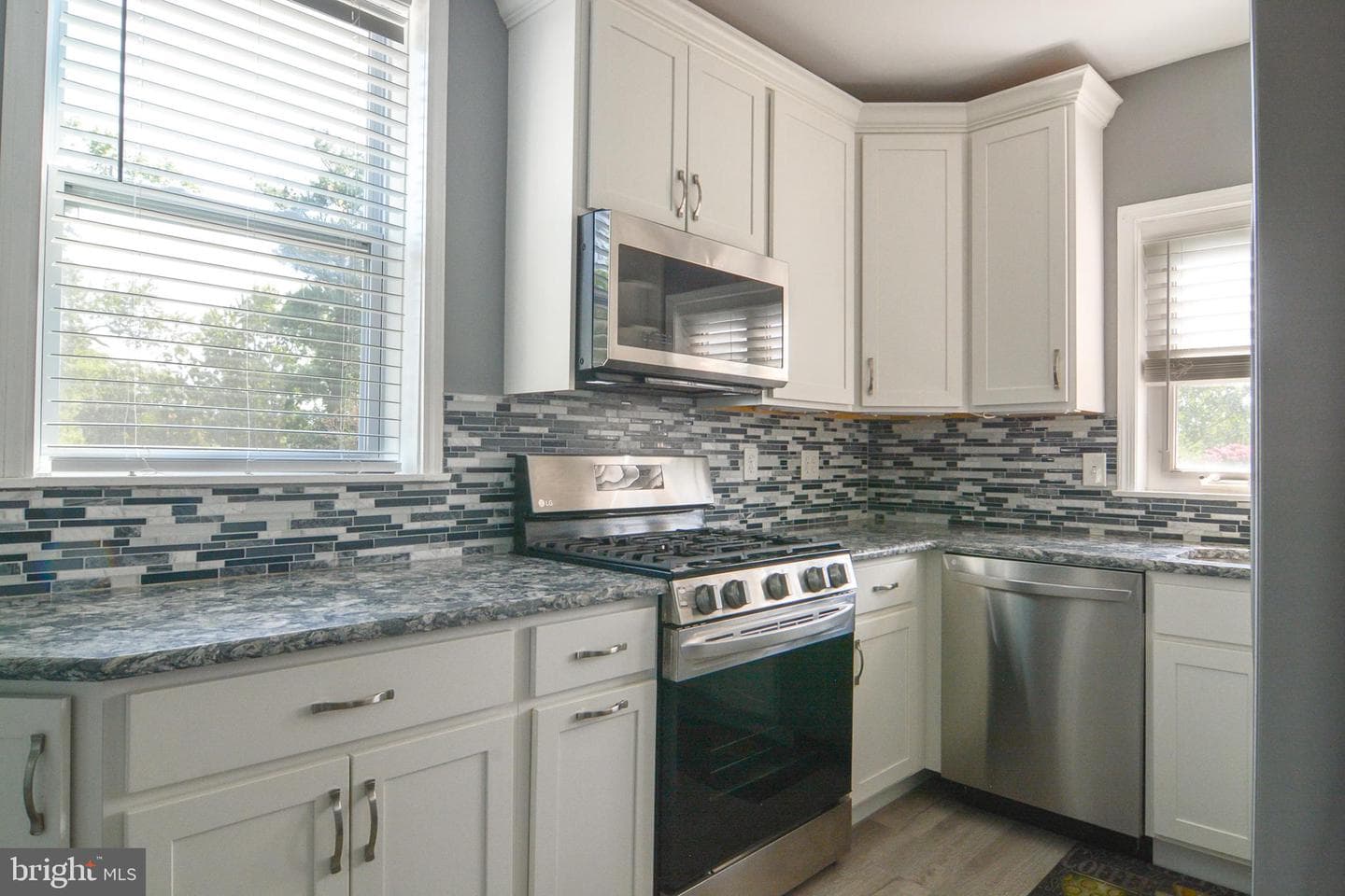 3004 Moreland Avenue photo 15