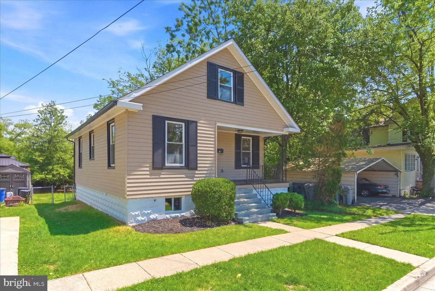 1 Glenwood Avenue photo 34