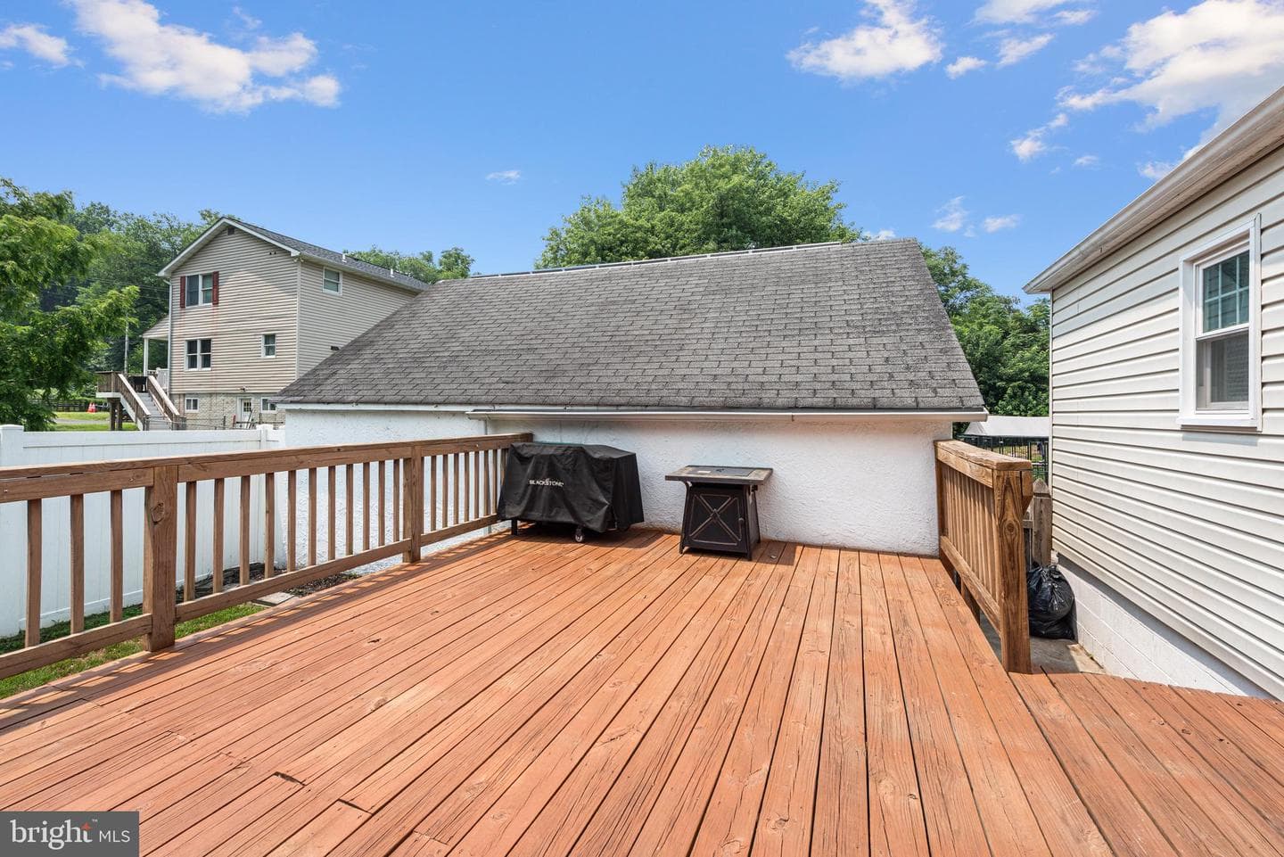 8011 Shore Road photo 28