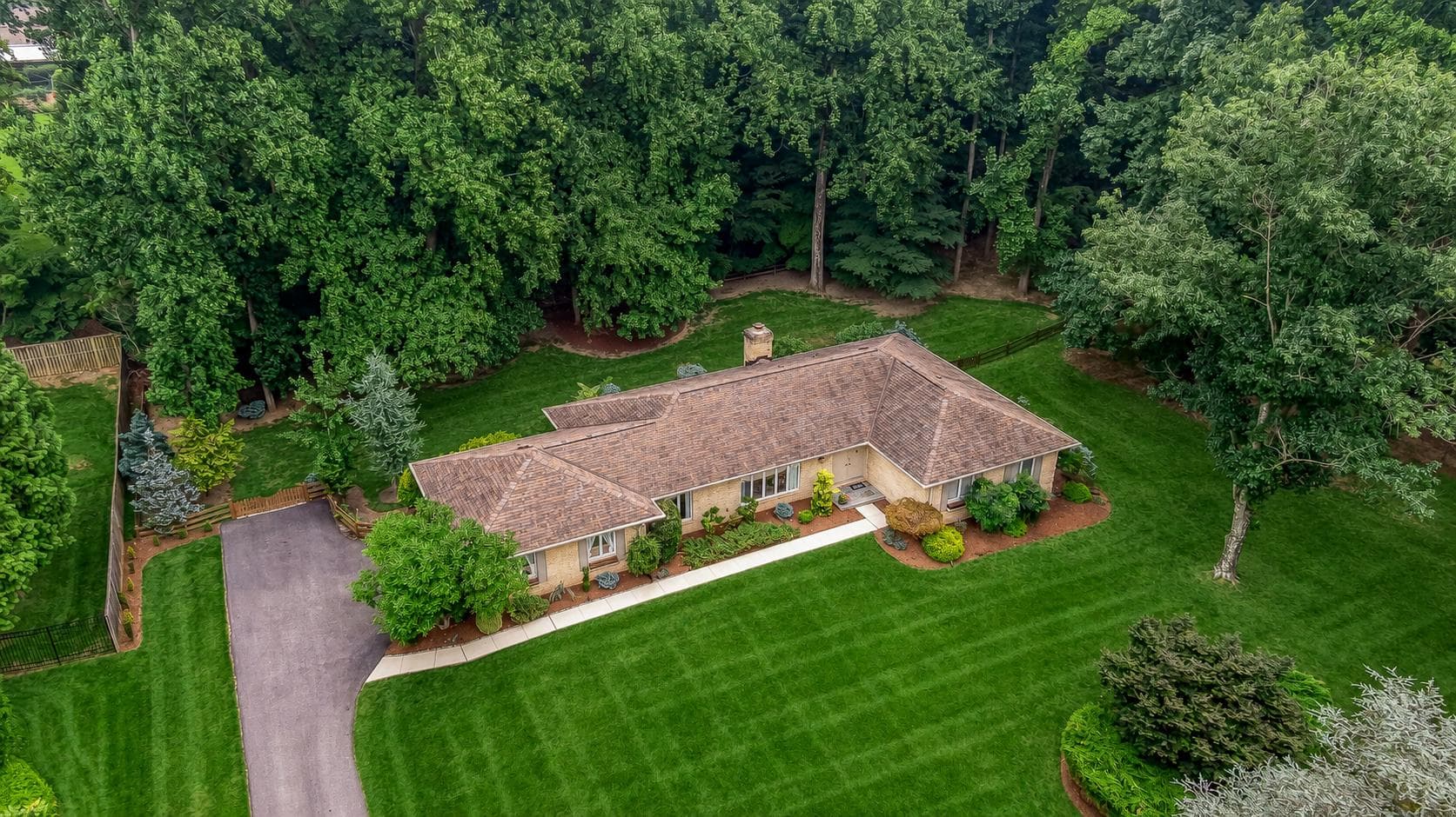 1421 Autumn Leaf Road photo 48