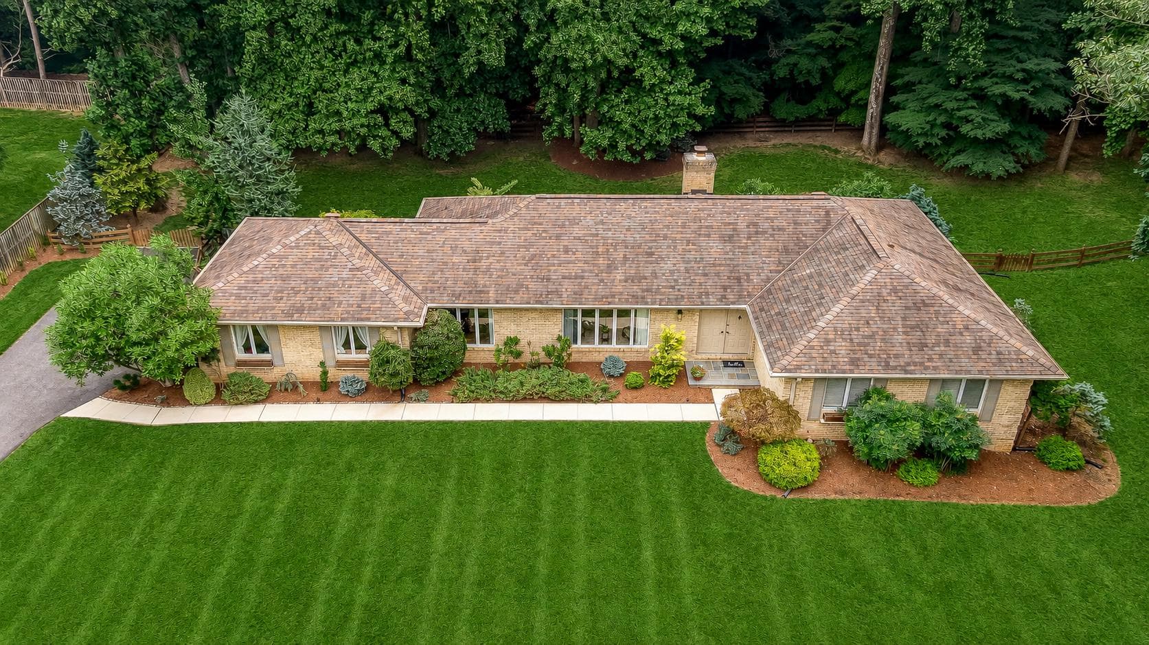 1421 Autumn Leaf Road photo 49