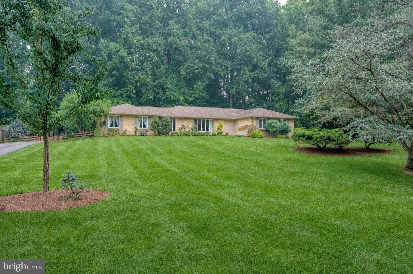 1421 Autumn Leaf Road photo 50