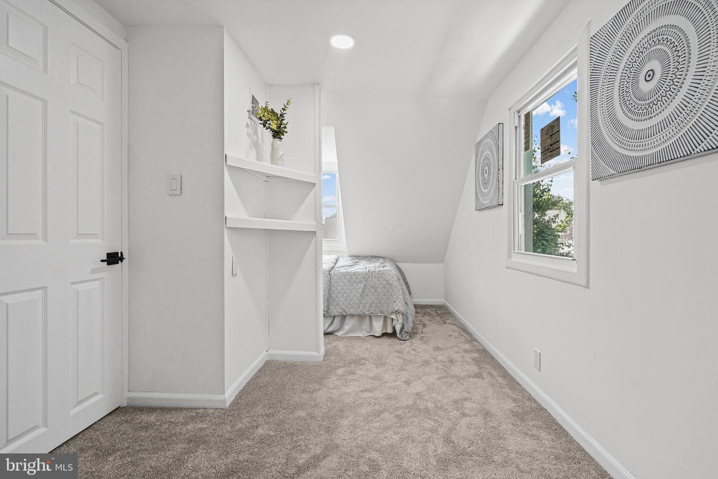 8226 Watersedge Road photo 20