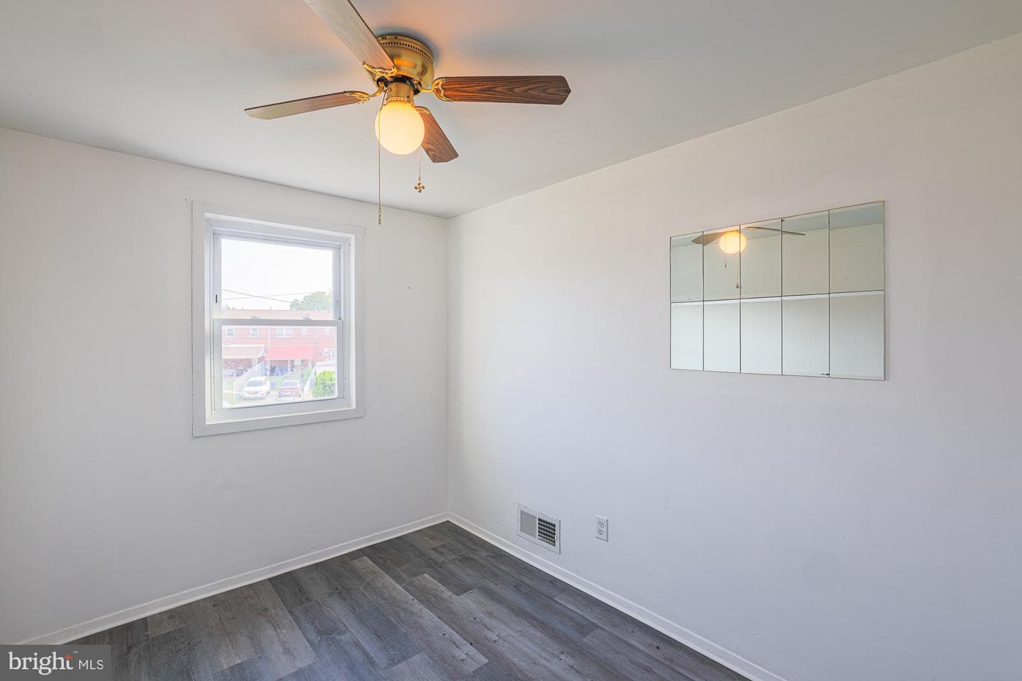 1021 Foxchase Lane photo 27