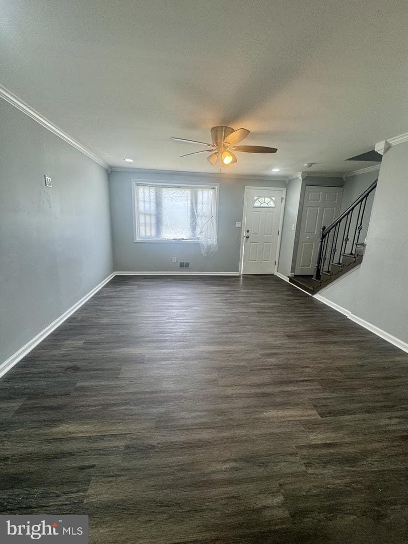 5626 Whitby Road photo 3