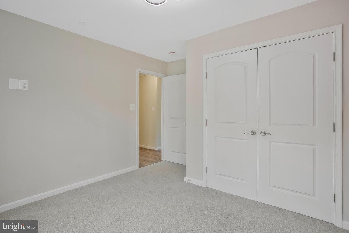 1160 Golden West Way photo 18