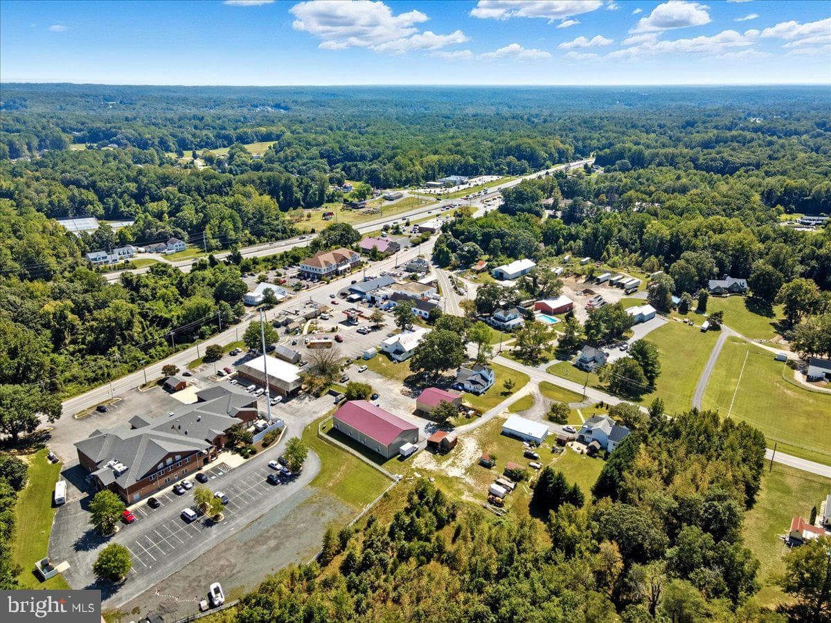4090 Old Town Rd photo 29