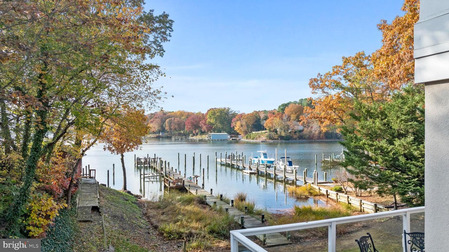 206 Harbor Dr photo 30