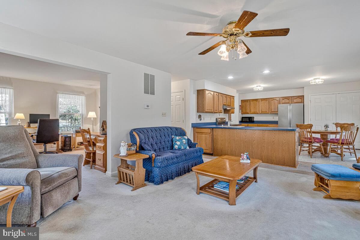 4818 Independence Drive photo 8