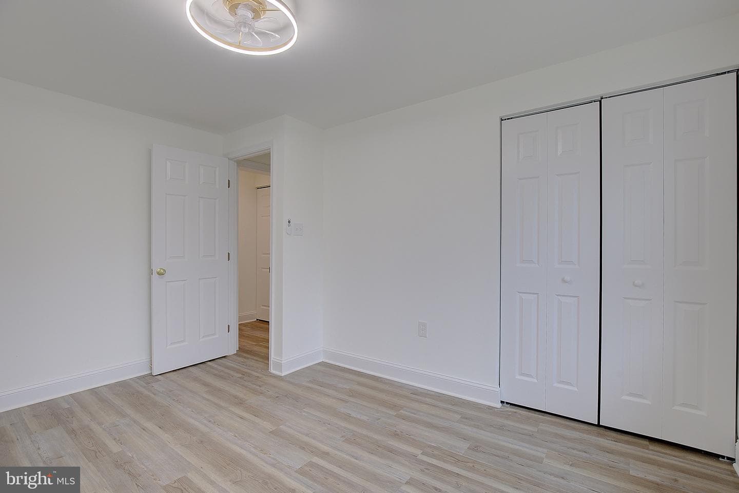 3402 Hillside Place photo 8