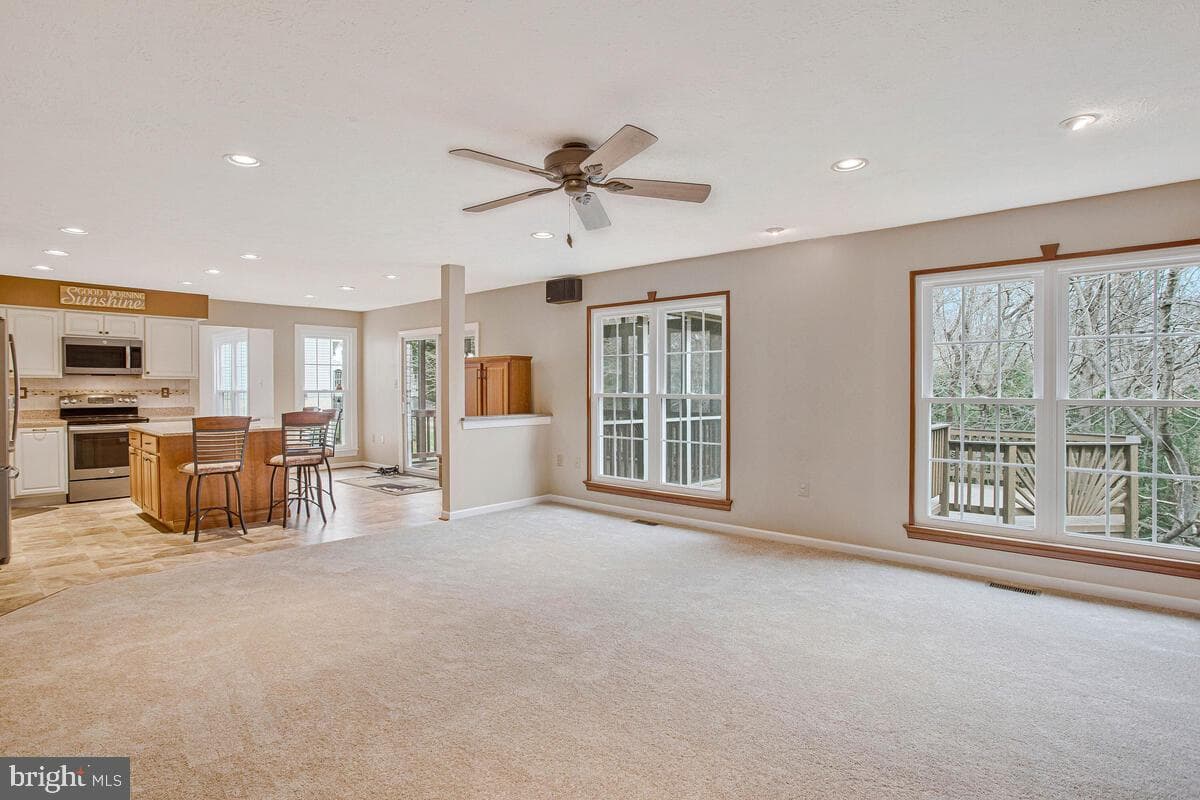 2425 Woodland Court photo 11