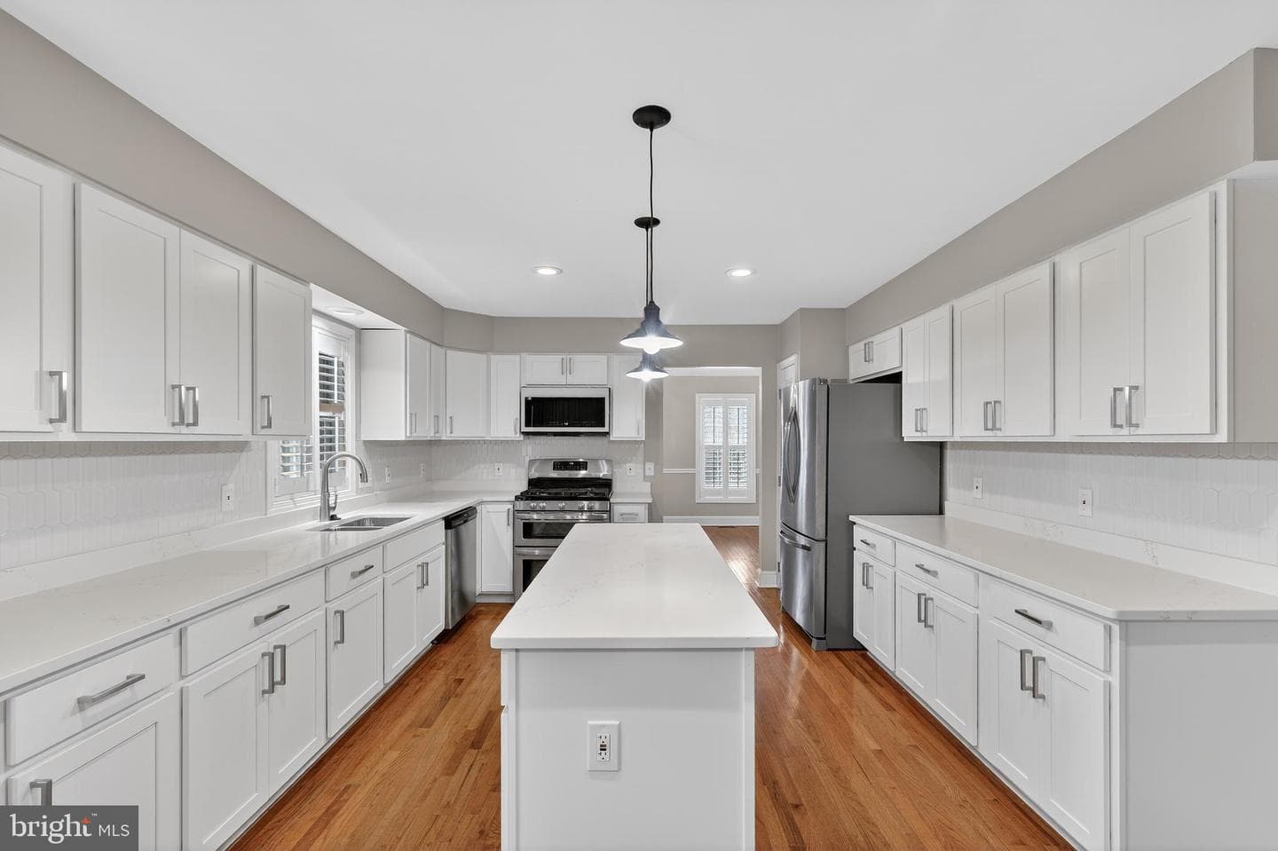 1610 Wilson Road photo 2