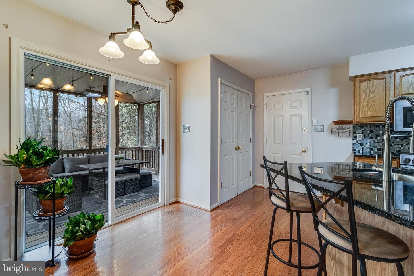 933 Morello Way photo 15