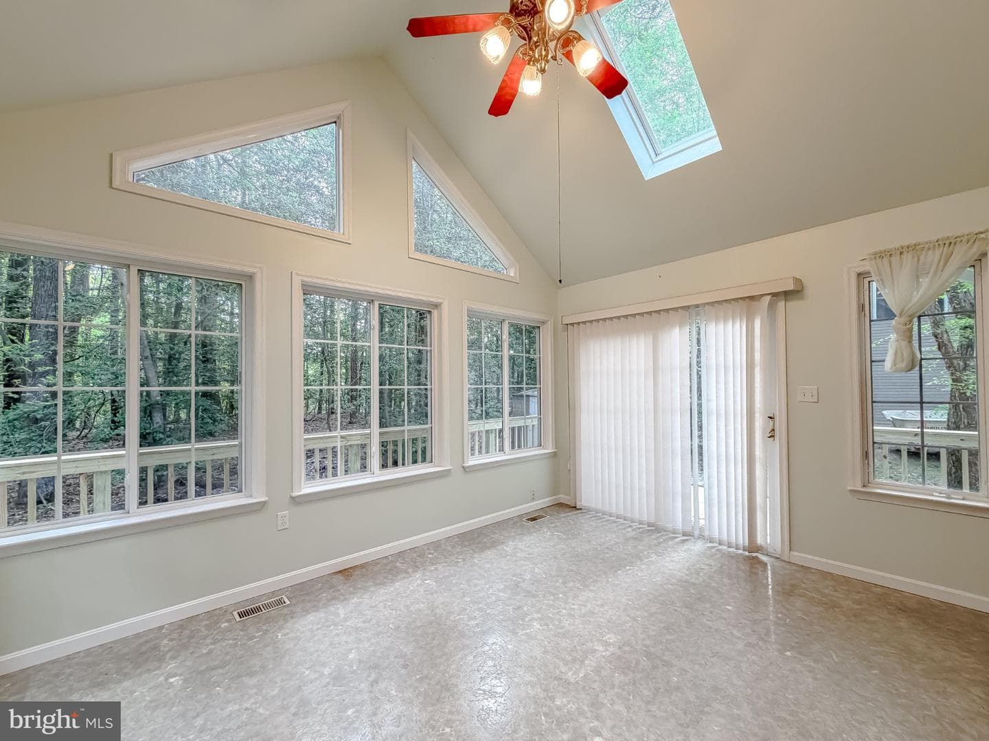 13528 Osprey Lane photo 3