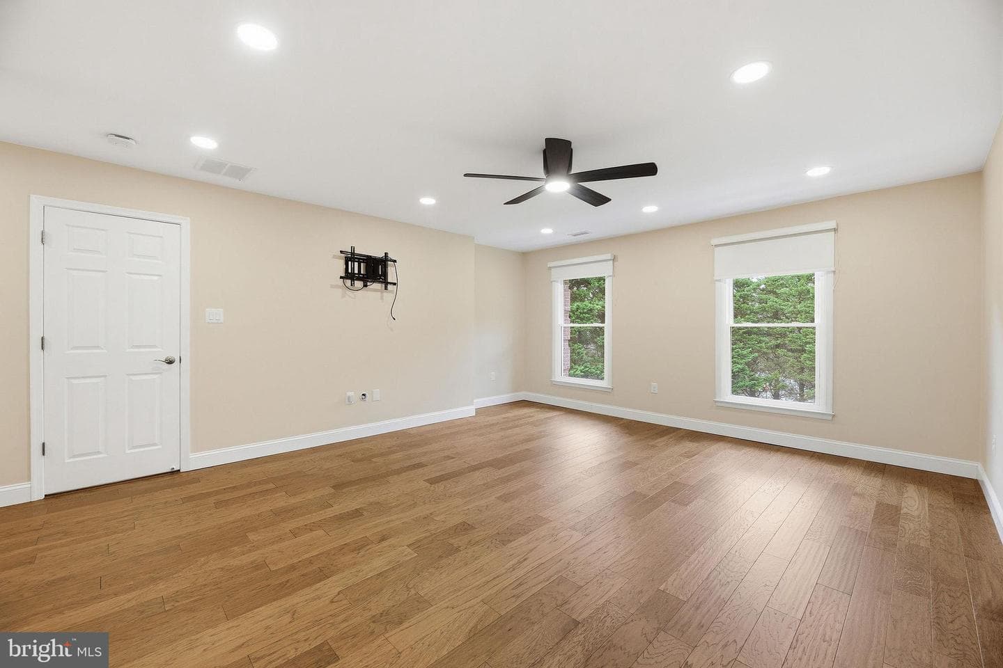 3000 Whispering Drive photo 27