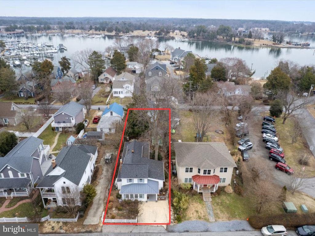 14382 Sedwick Avenue photo 3