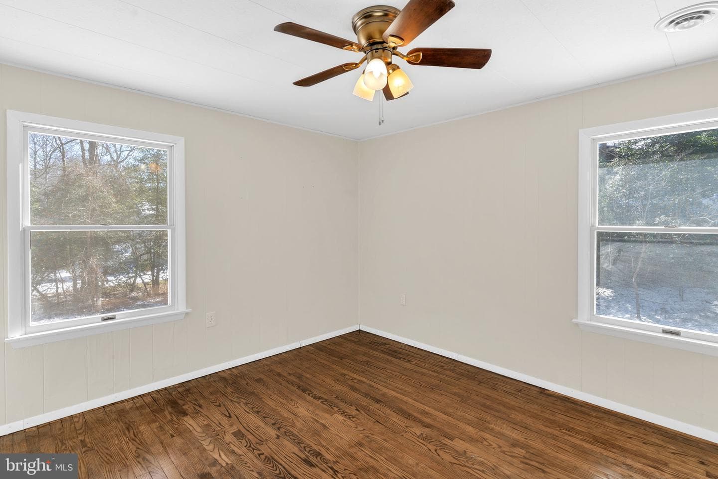 1150 Calvert Beach Road photo 22