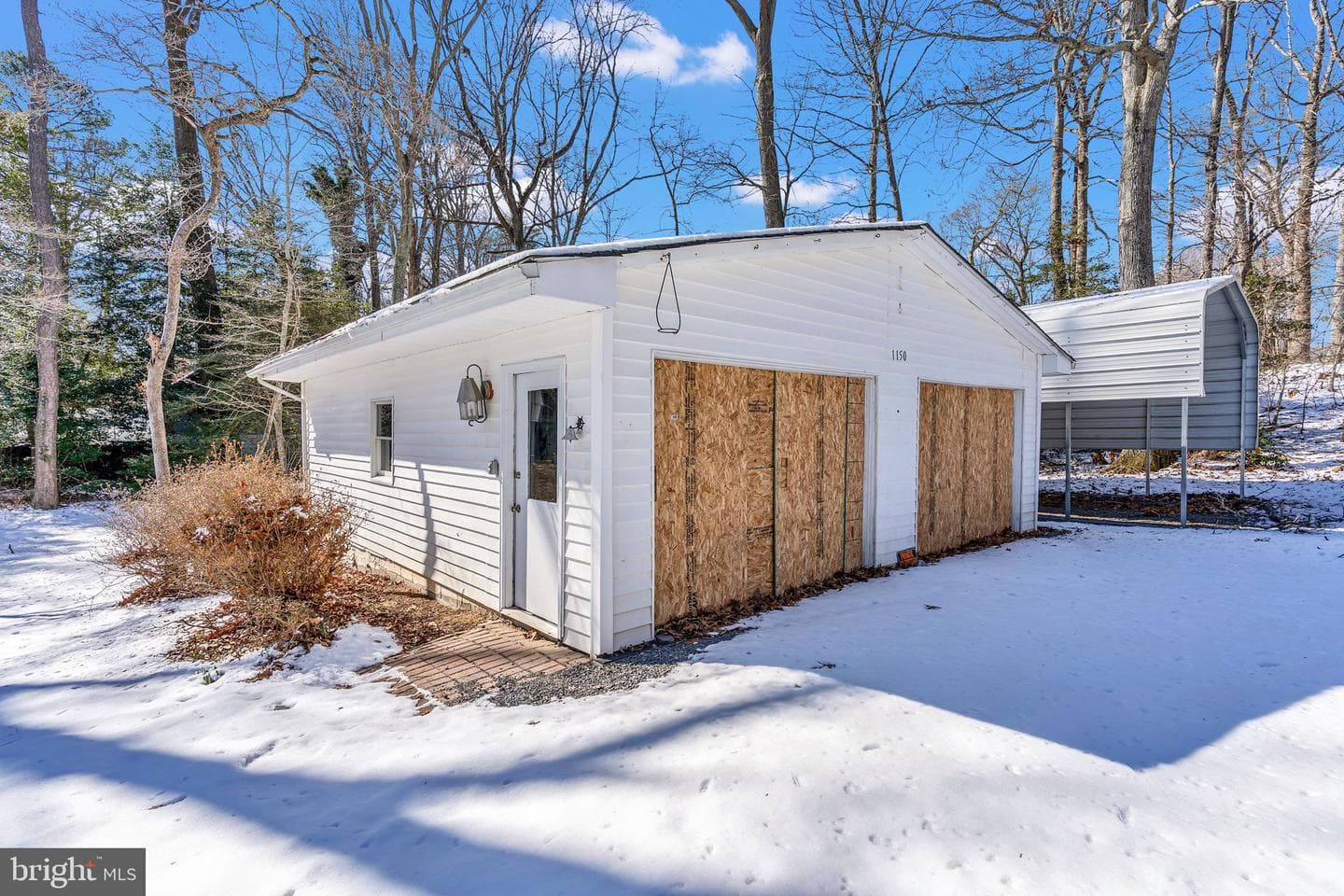 1150 Calvert Beach Road photo 35