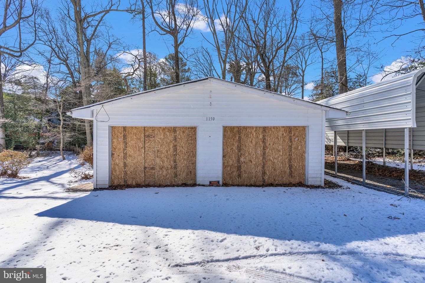 1150 Calvert Beach Road photo 36