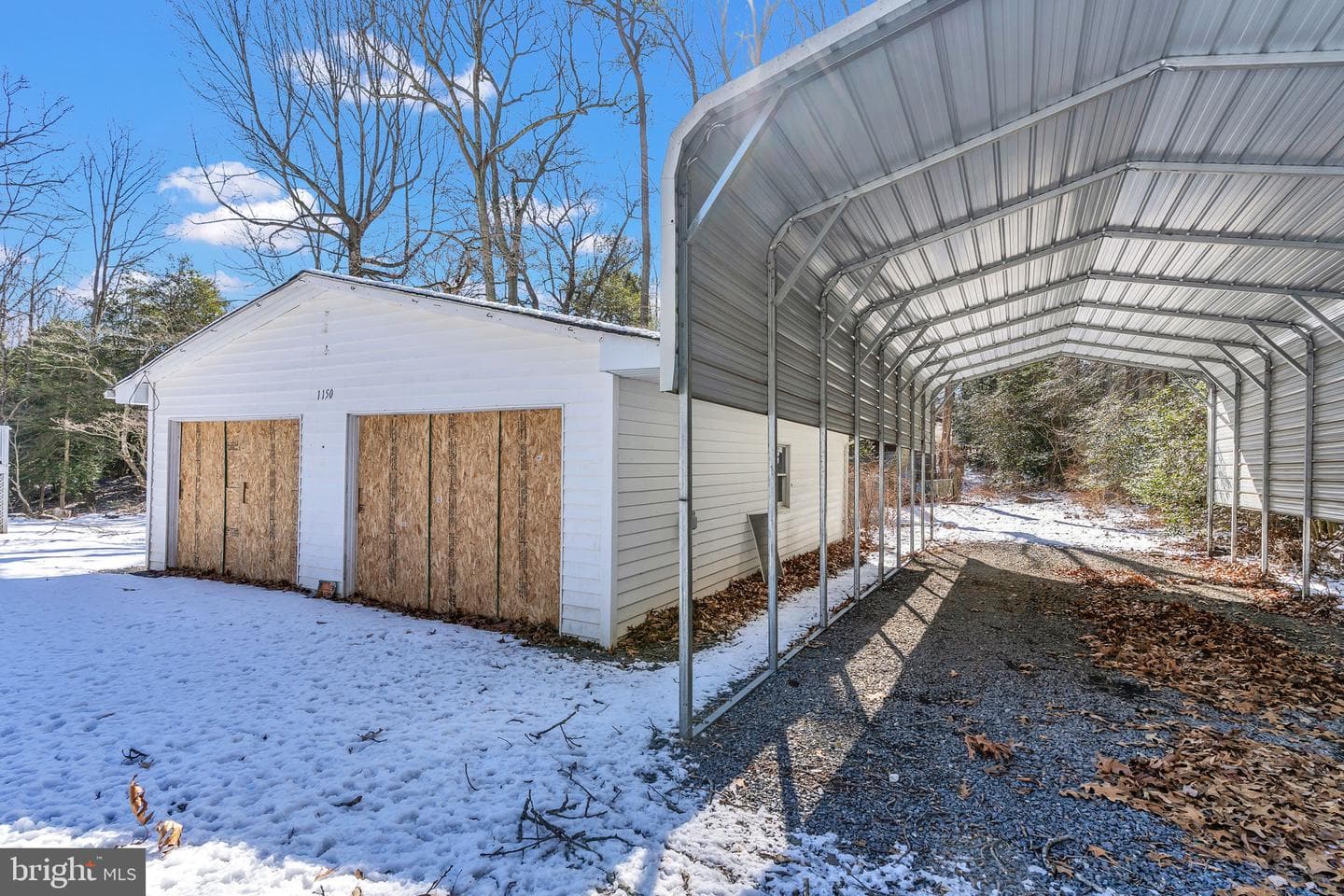 1150 Calvert Beach Road photo 37