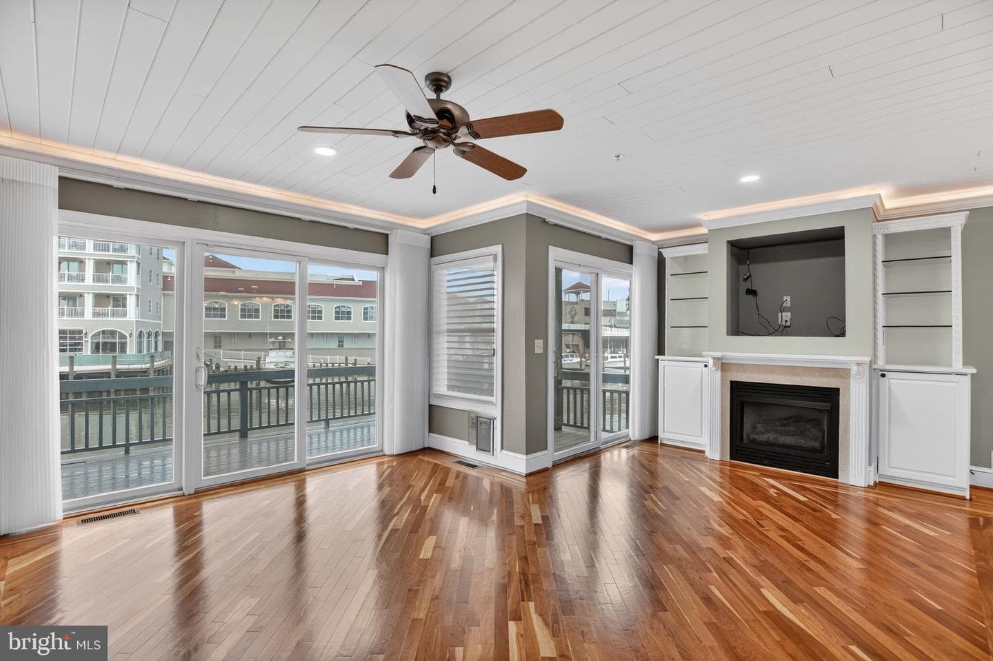 8054 Windward Key Drive photo 9