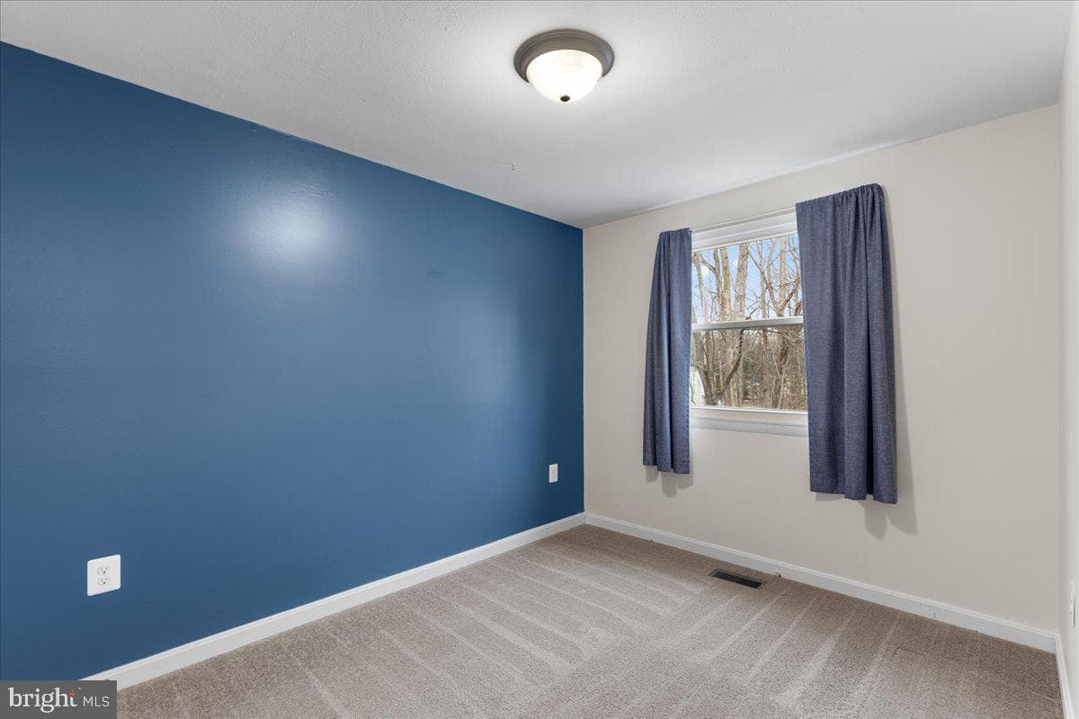 4100 Cassell Boulevard photo 18