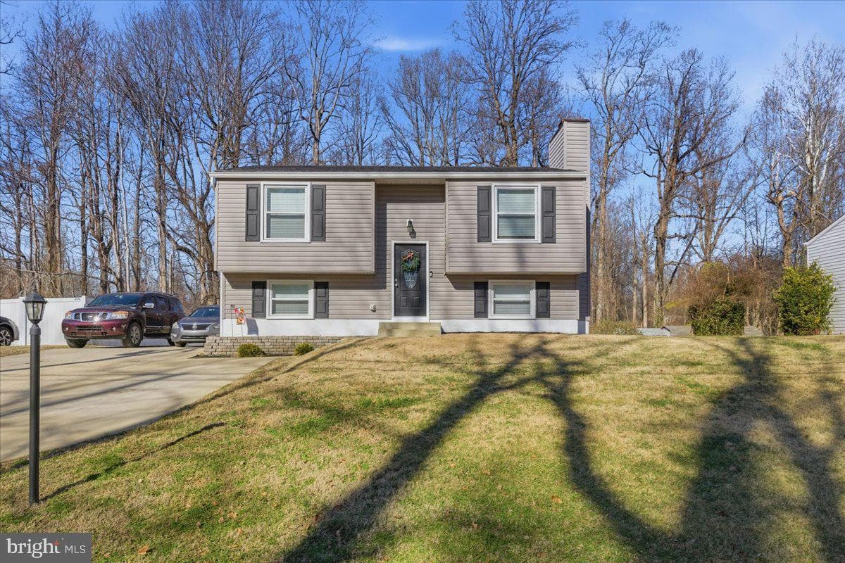 4100 Cassell Boulevard photo 33