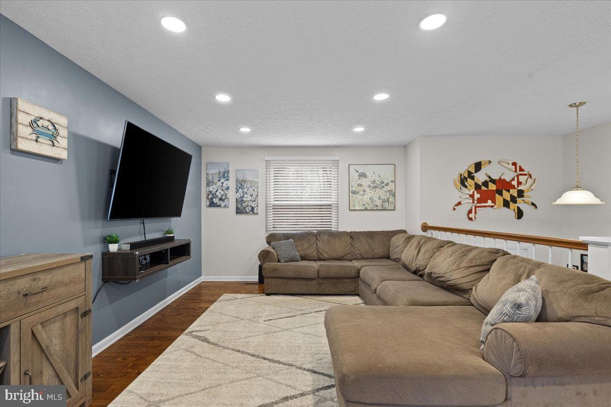 4100 Cassell Boulevard photo 5