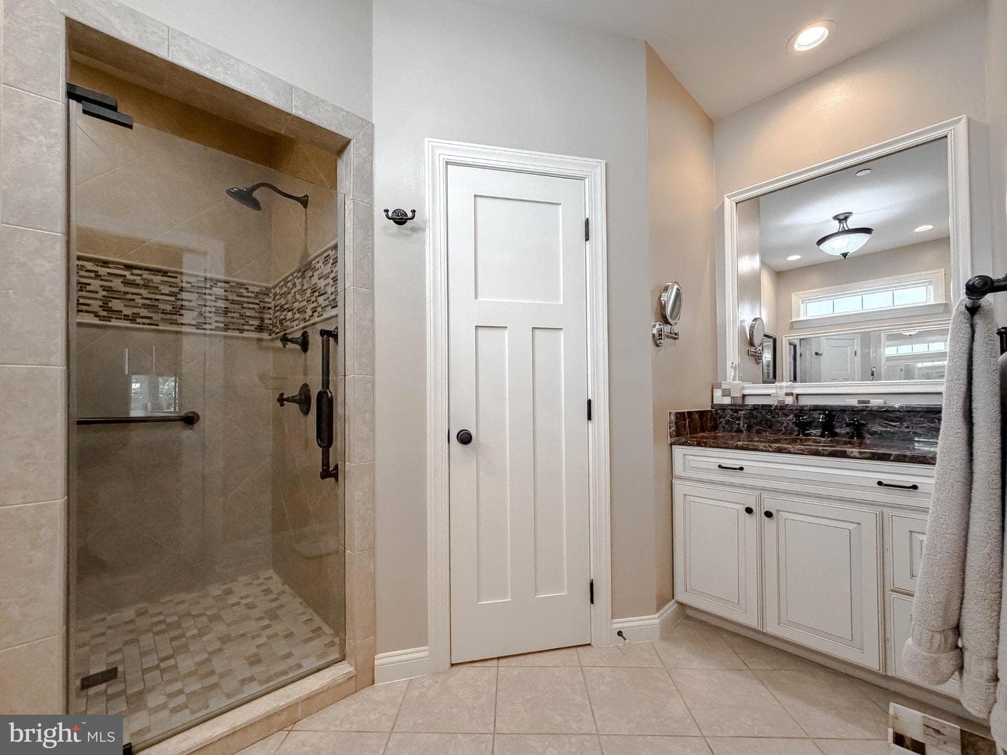 410 Badgers Lane photo 34