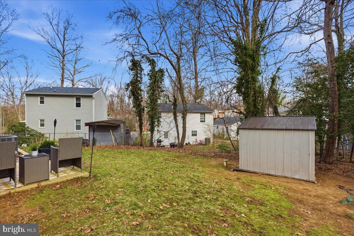 715 Willow Road photo 37