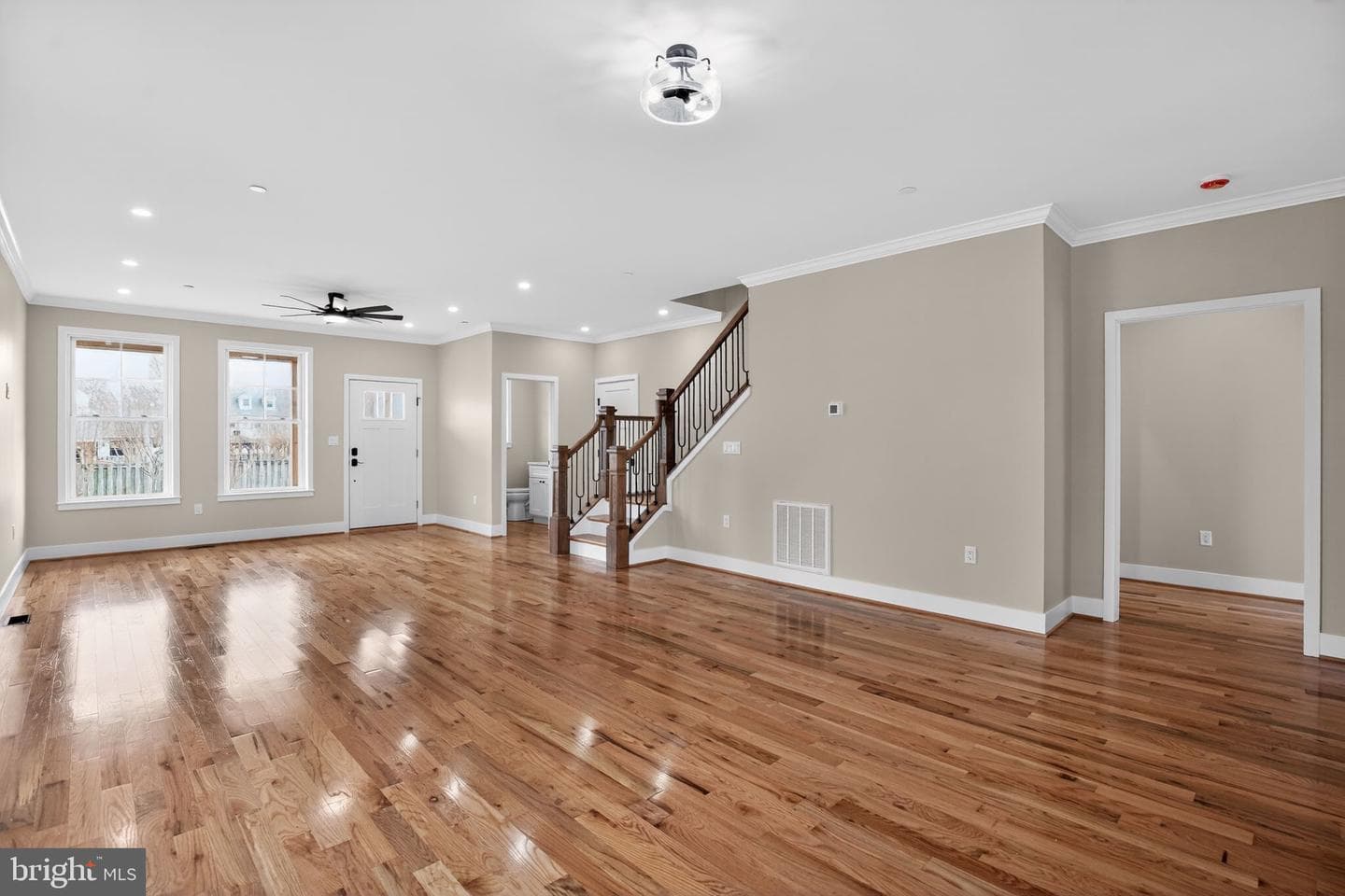 14245 Sedwick Avenue photo 8