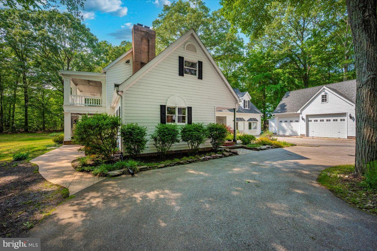 12124 Palisades Drive photo 8