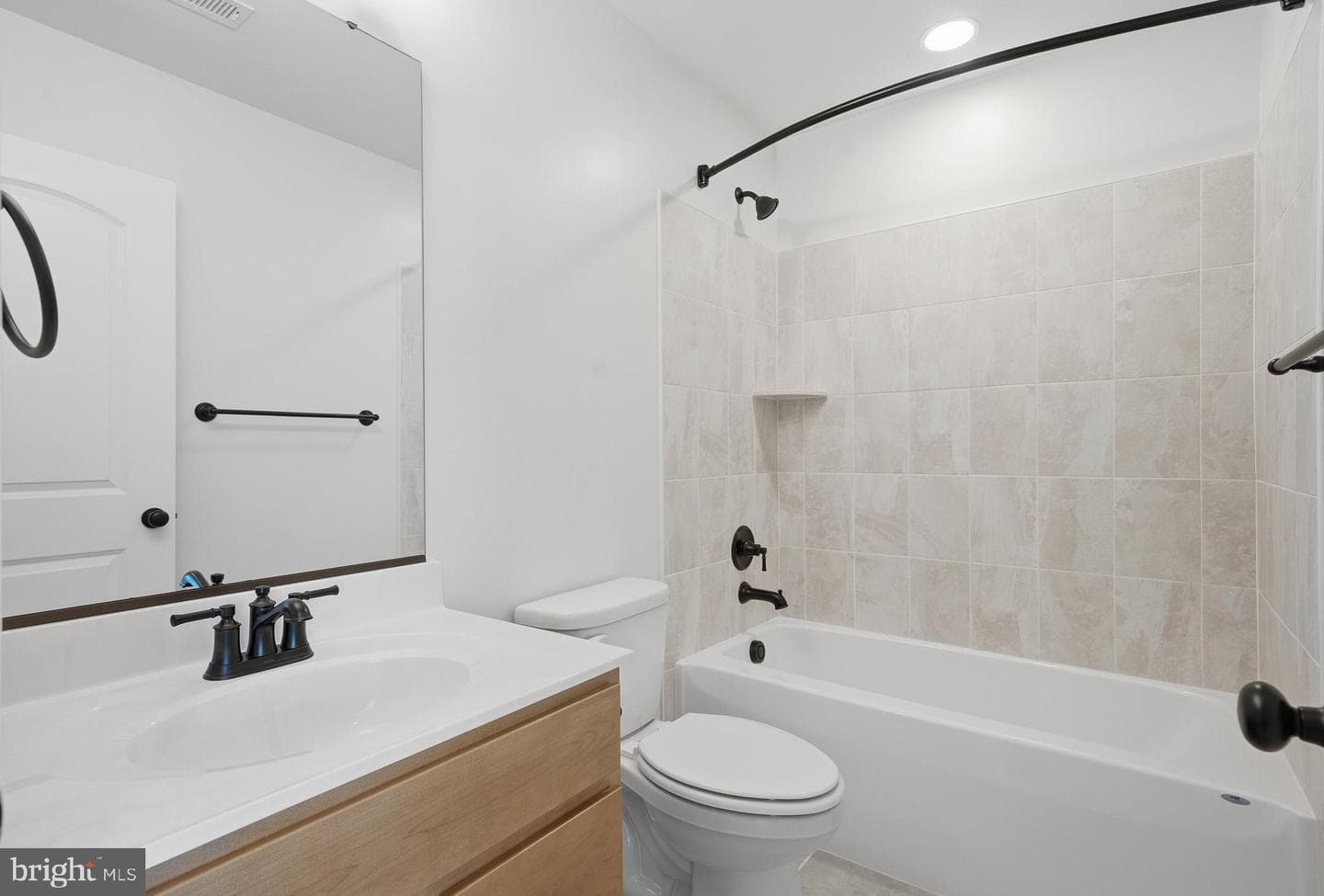 78 Potomac Court photo 14