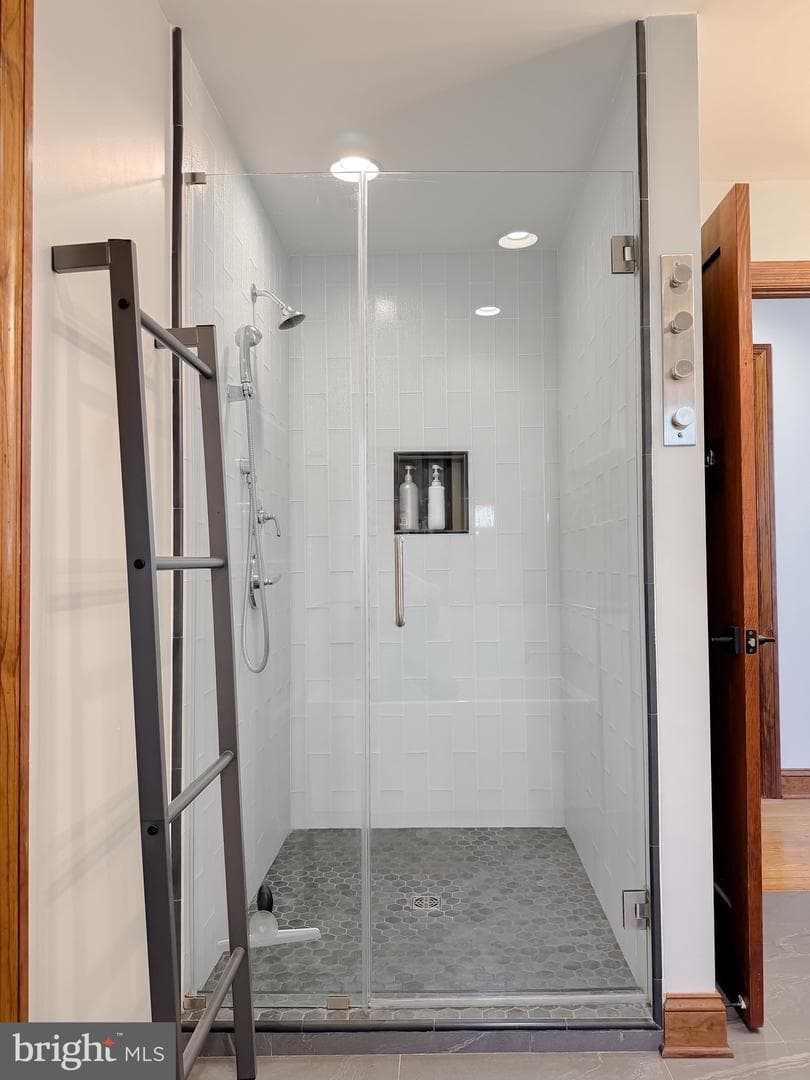 1586 Laurel Road photo 39