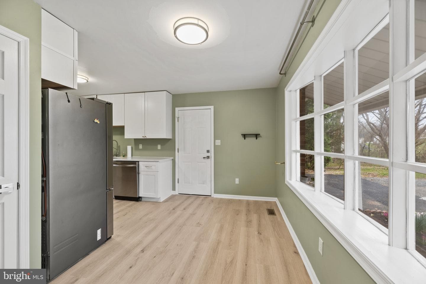 9947 Boyds Turn Road photo 11