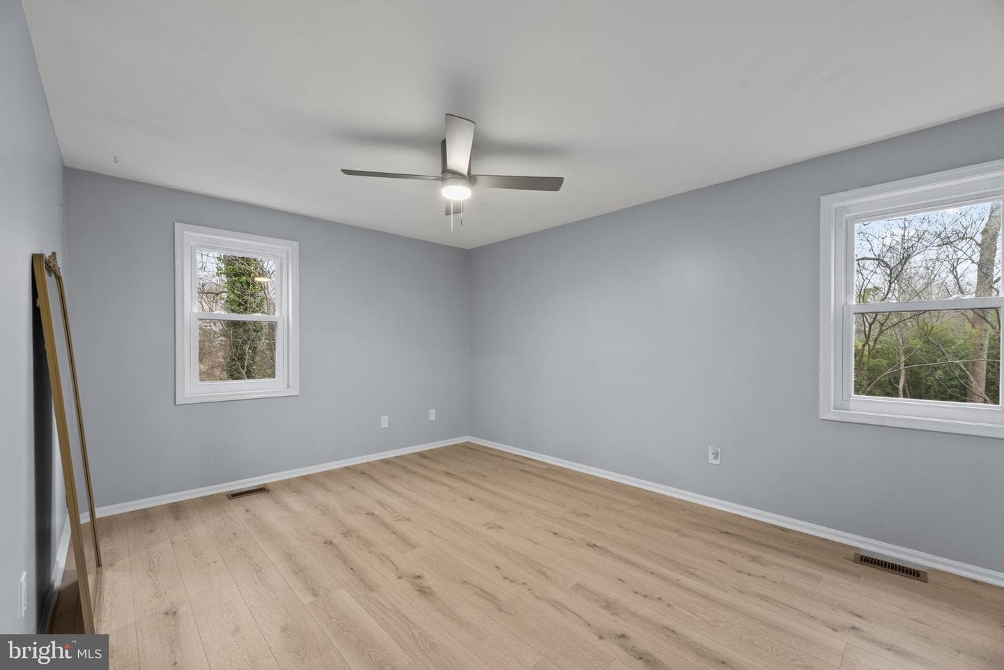 9947 Boyds Turn Road photo 20