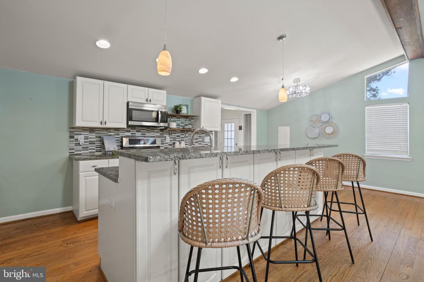 12820 Lake View Drive photo 14