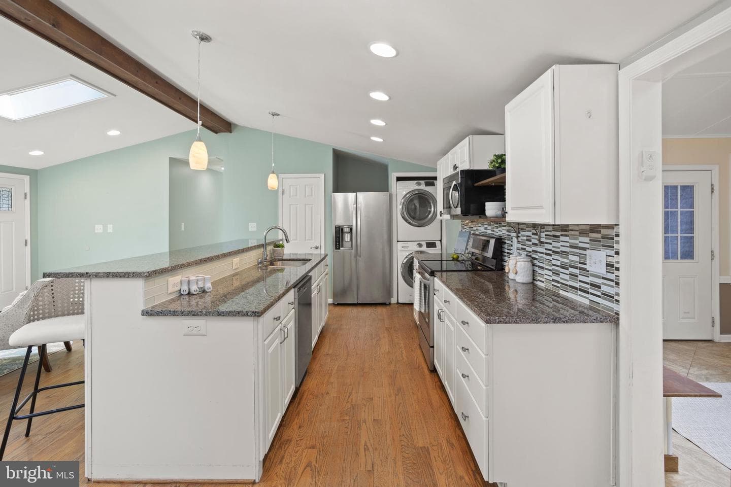 12820 Lake View Drive photo 16