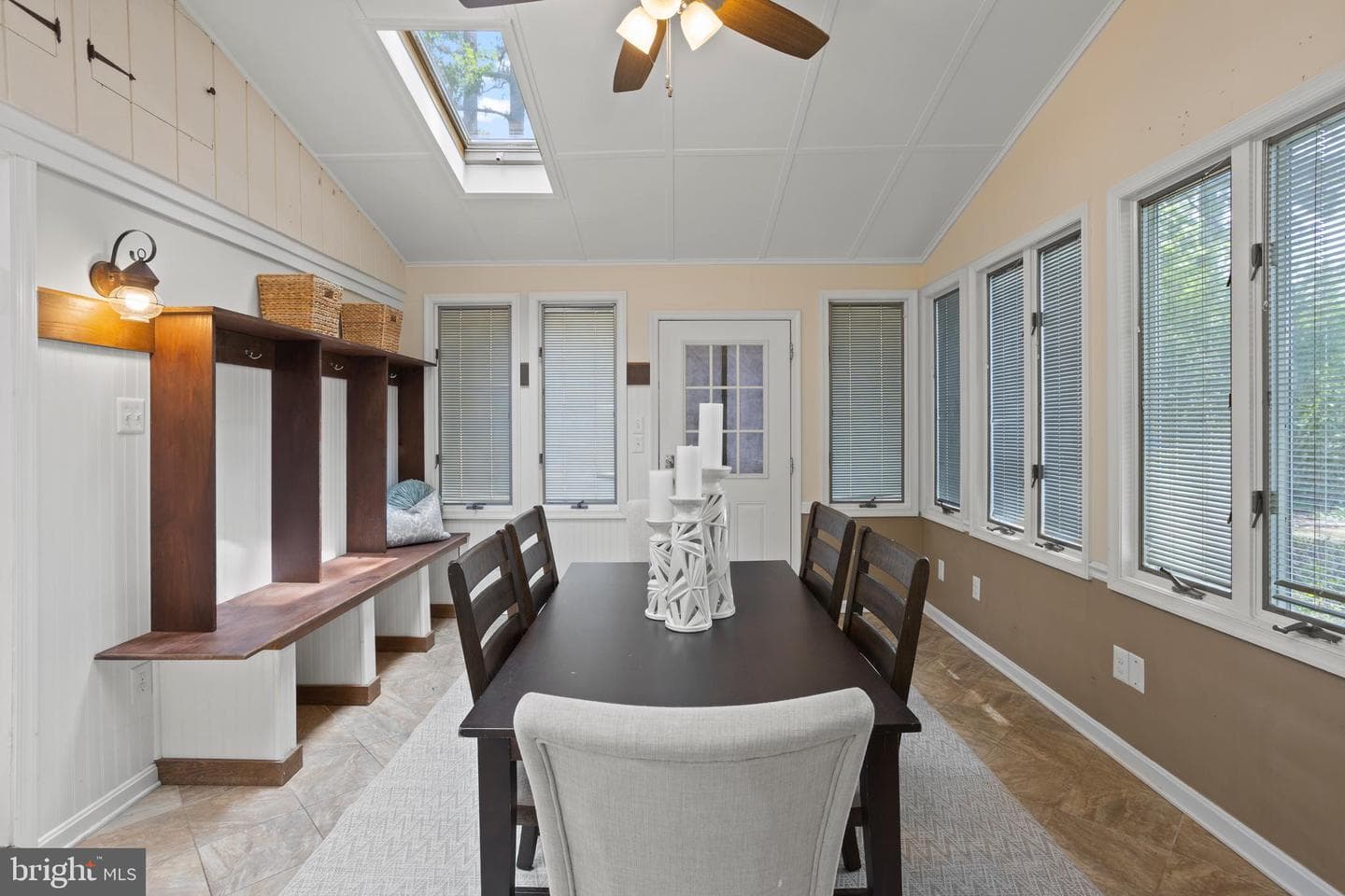 12820 Lake View Drive photo 27