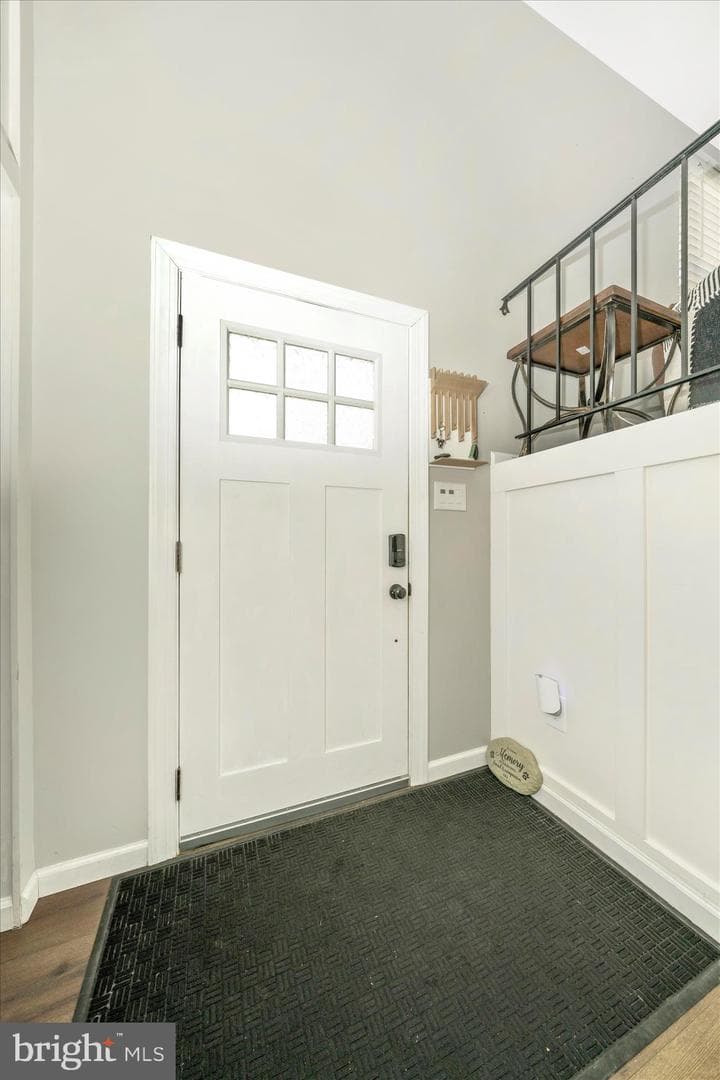 3860 Moonbeam Avenue photo 3