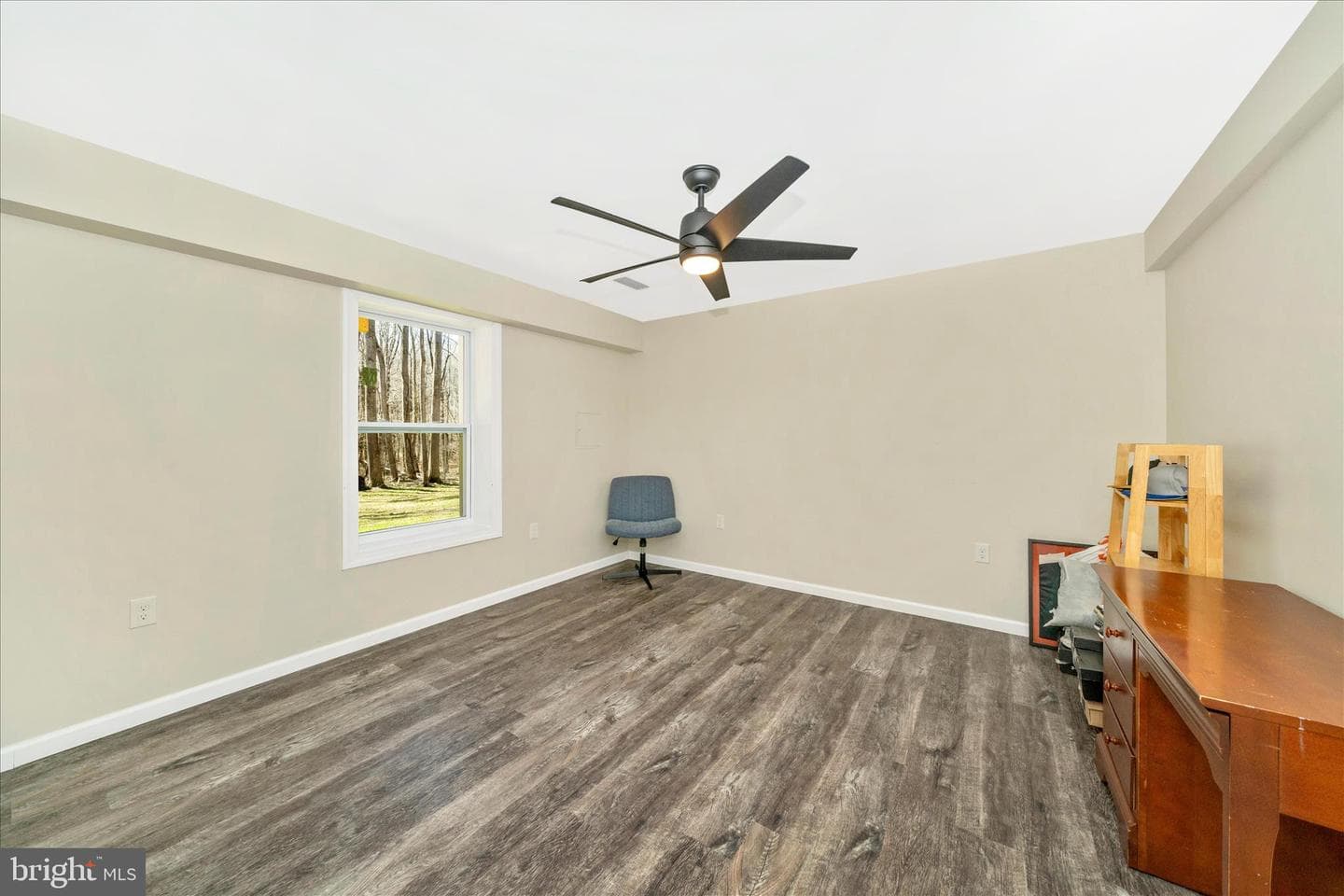 3860 Moonbeam Avenue photo 36