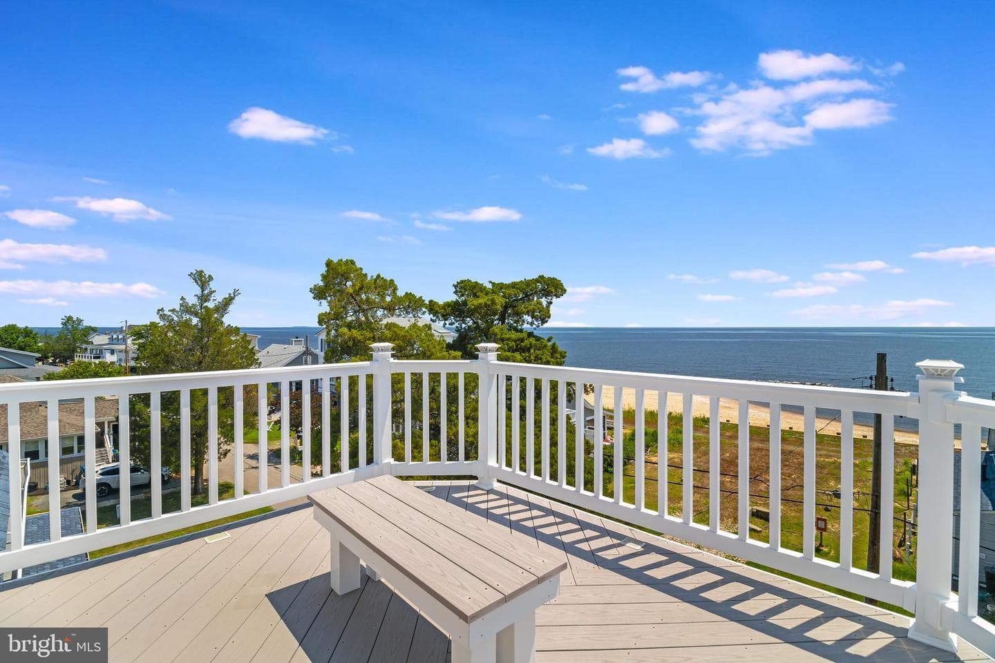 2818 Beach Drive photo 40