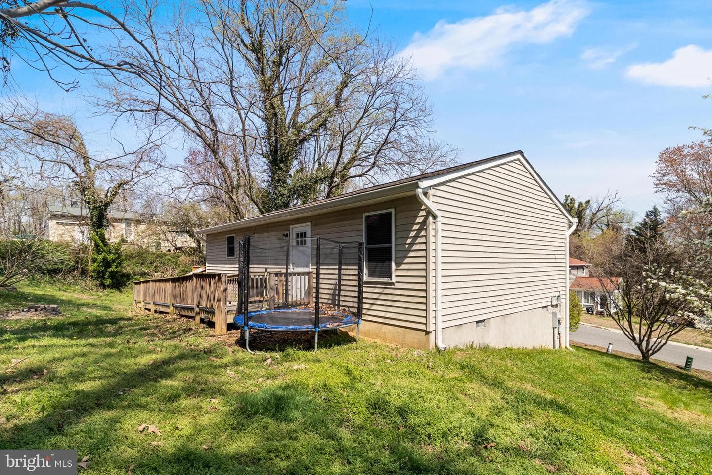 6236 8th Street photo 20