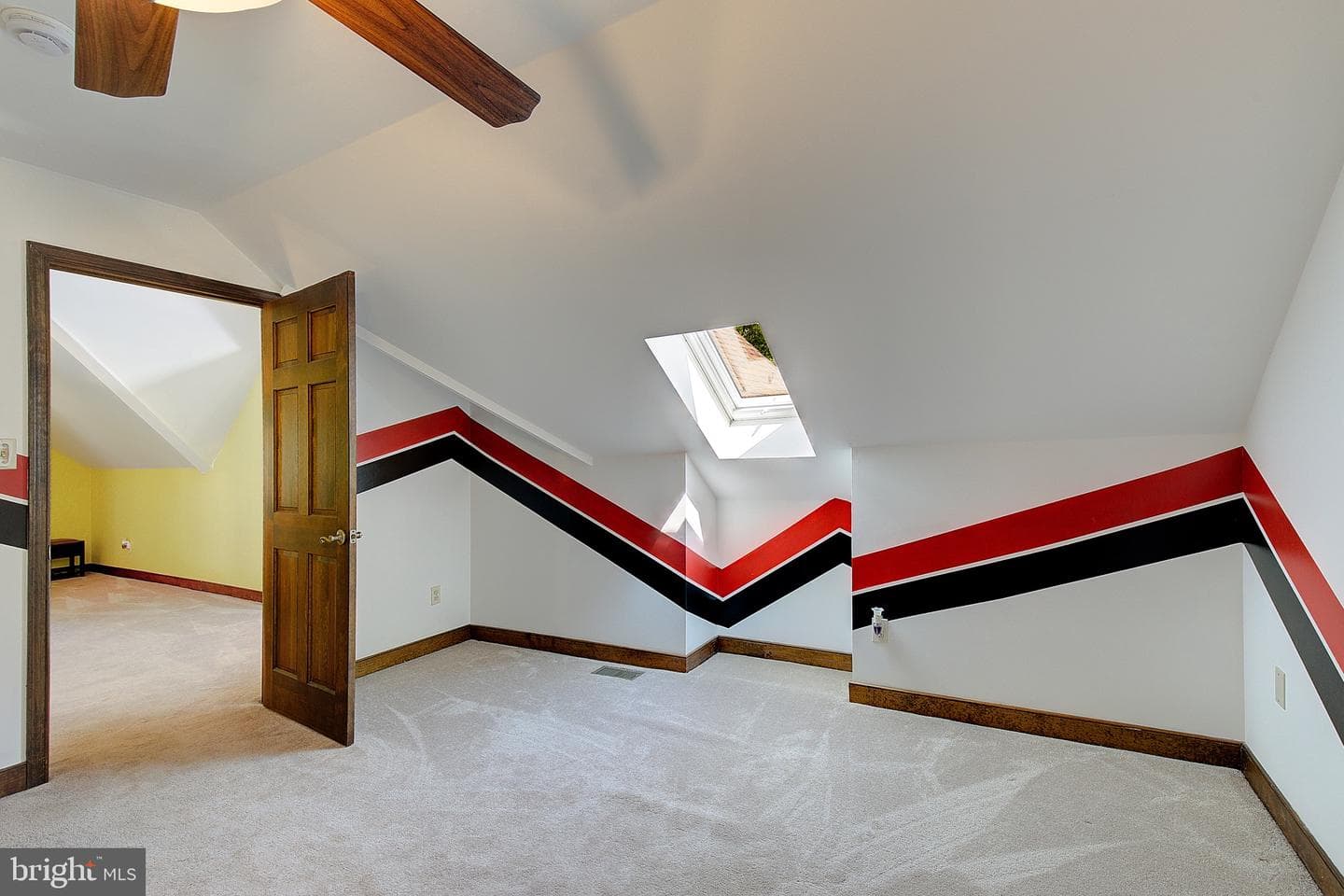 1050 Fowler Road photo 44