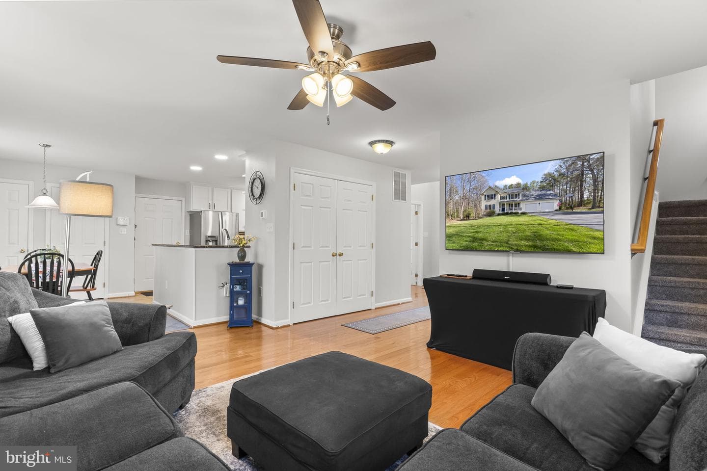 2132 Brians Way photo 6