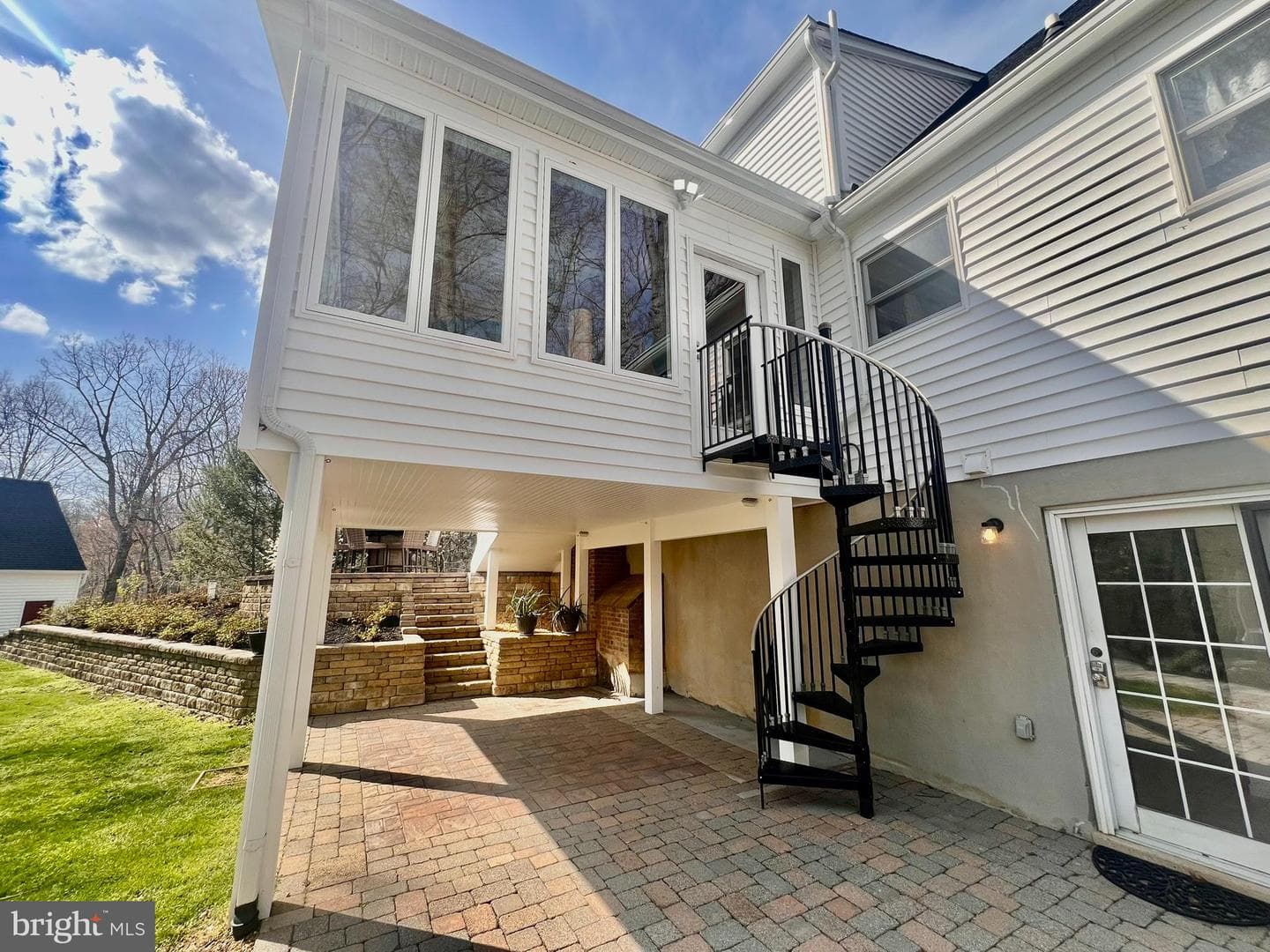 8200 Frances Lane photo 12