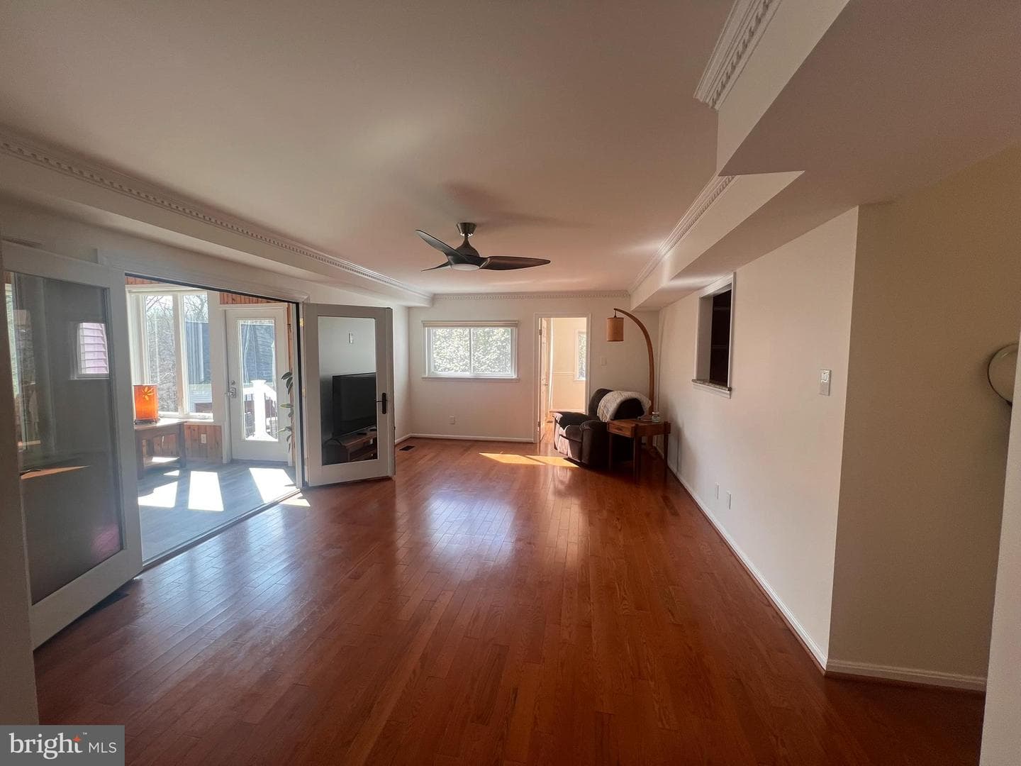 8200 Frances Lane photo 34