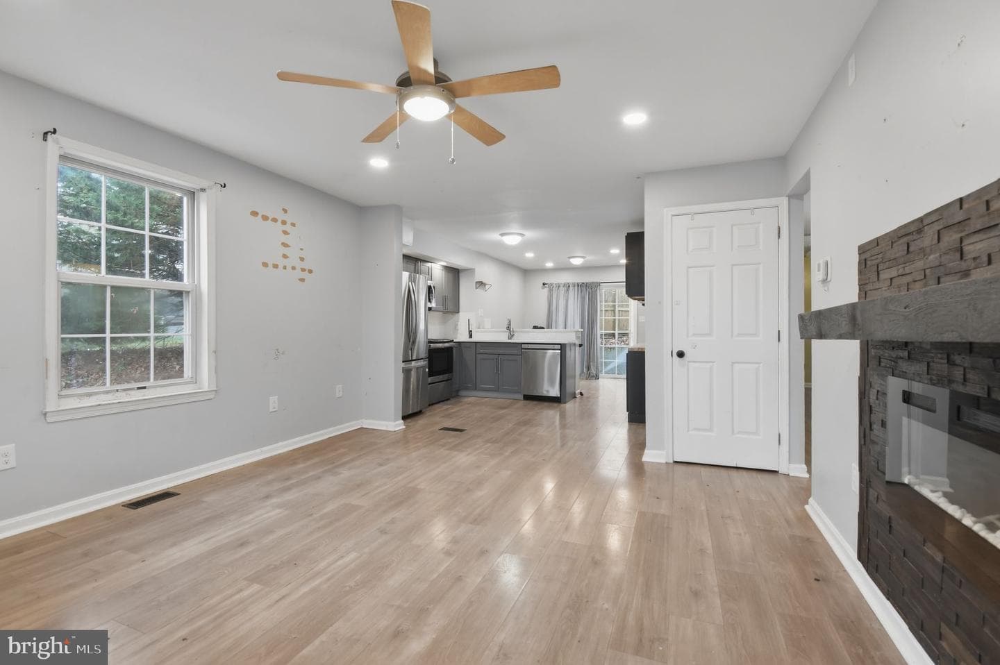 11711 Big Bear Lane photo 5