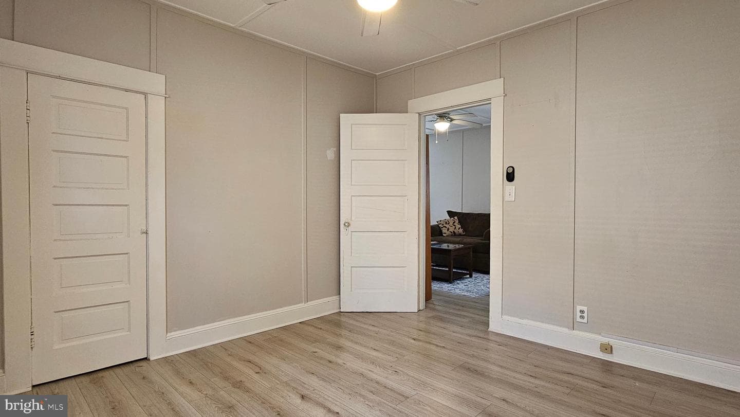 246 Bay Avenue photo 28