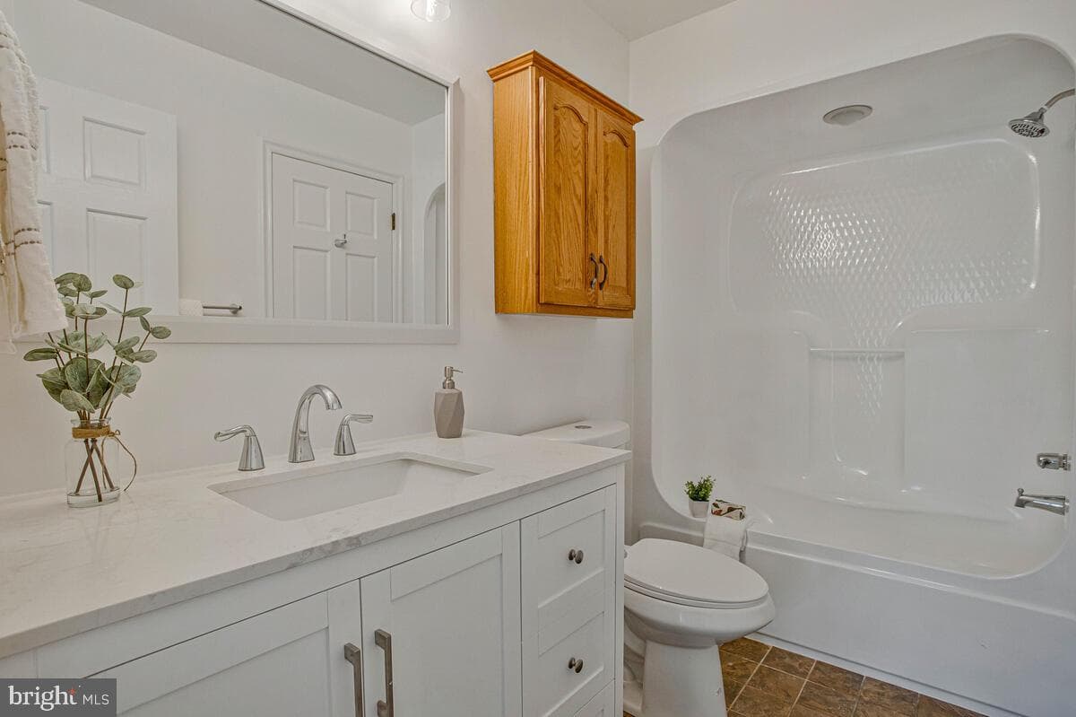 4200 Henry Court photo 18